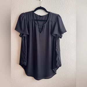 Torrid Flutter Sleeve Keyhole blouse - 00